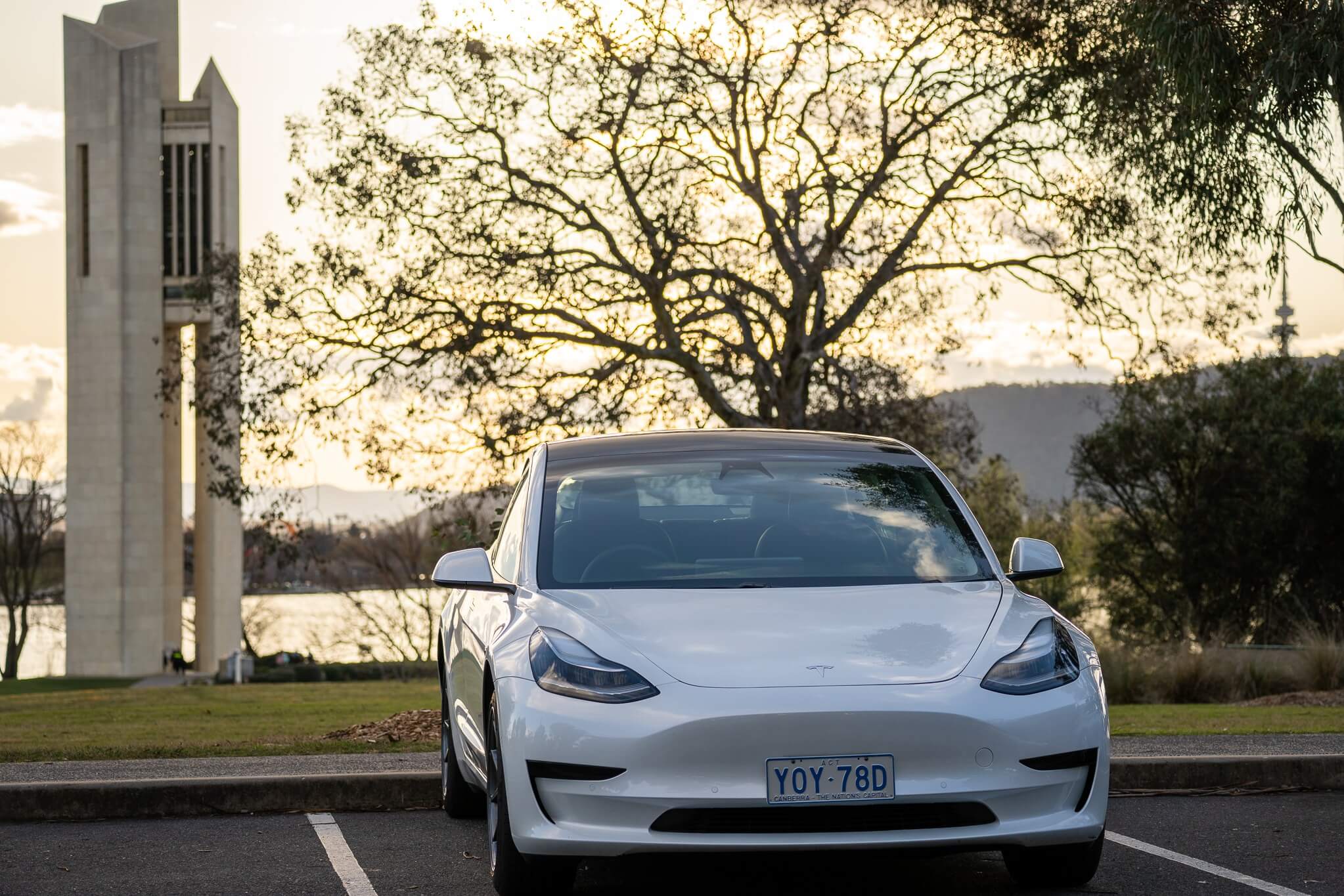 Car Hire in Greenway Tesla Model 3, 2021, 370kms range in Canberra evee
