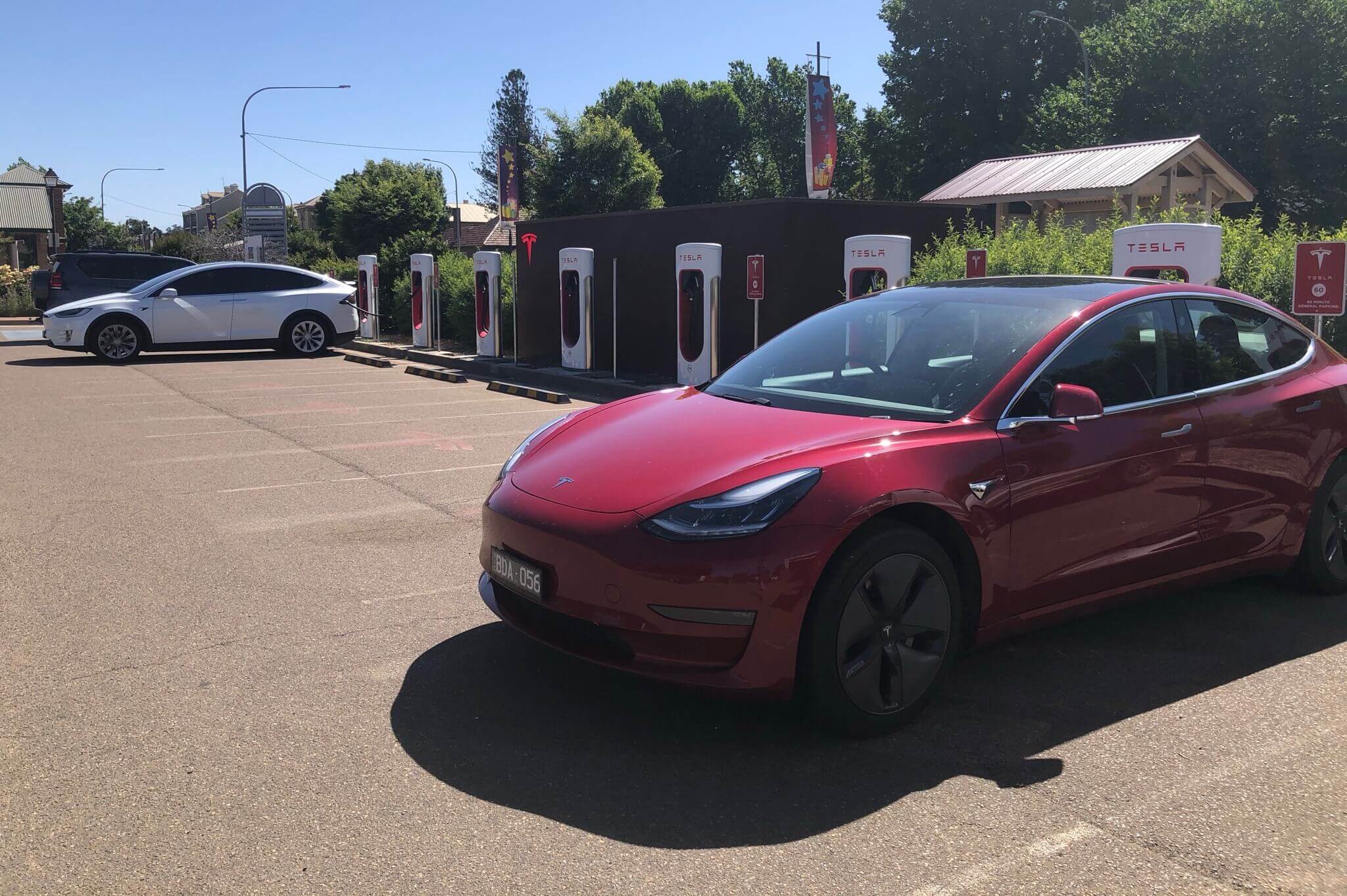 Car Hire in Belmont Tesla Model 3, 2019, 250kms range in Geelong evee