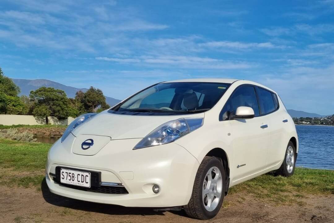 Car Hire in Hobart Nissan Leaf, 2013, 80kms range in Tasmania evee