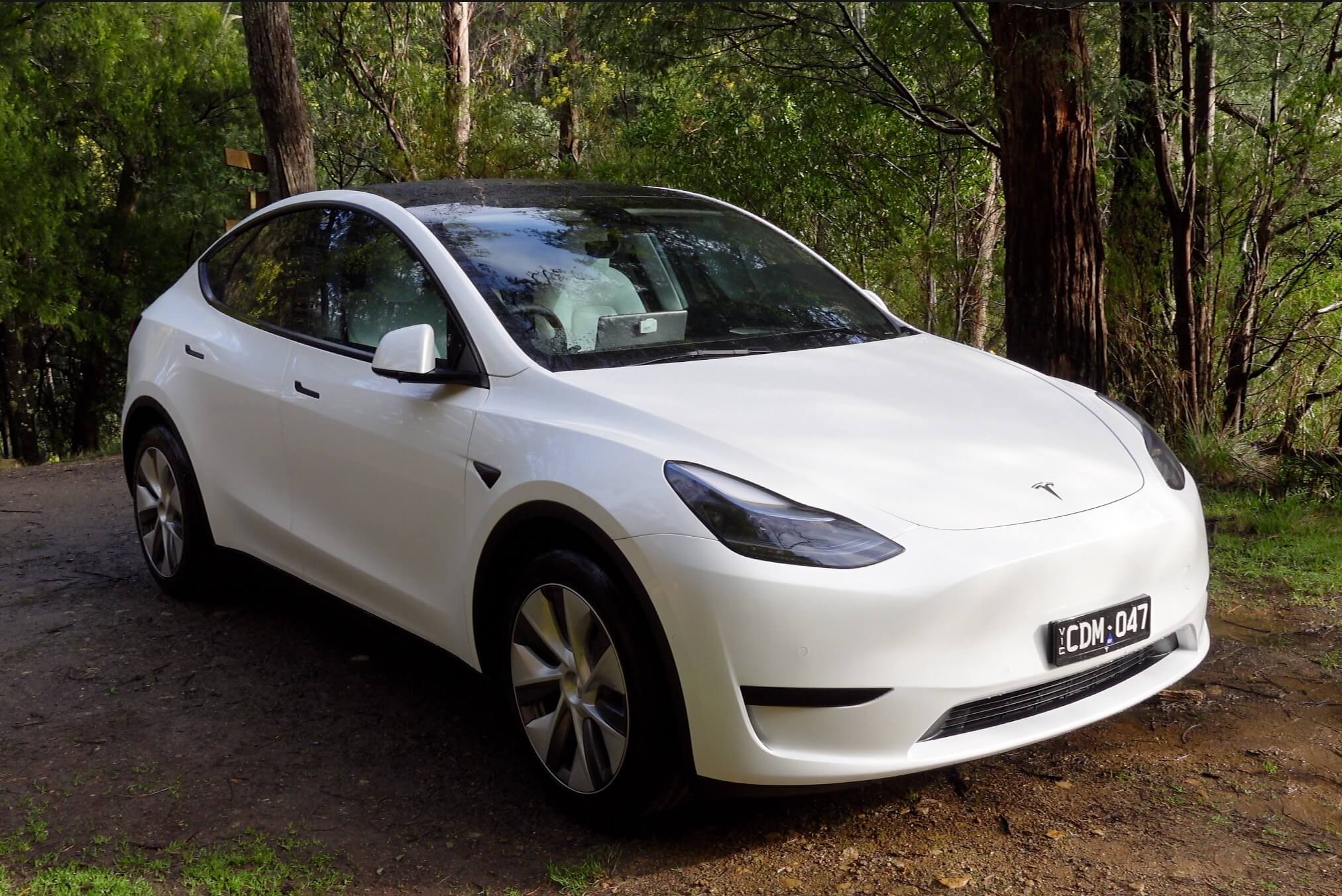 Car Hire in Taylors Lakes Tesla Model Y, 2022, 455kms range in