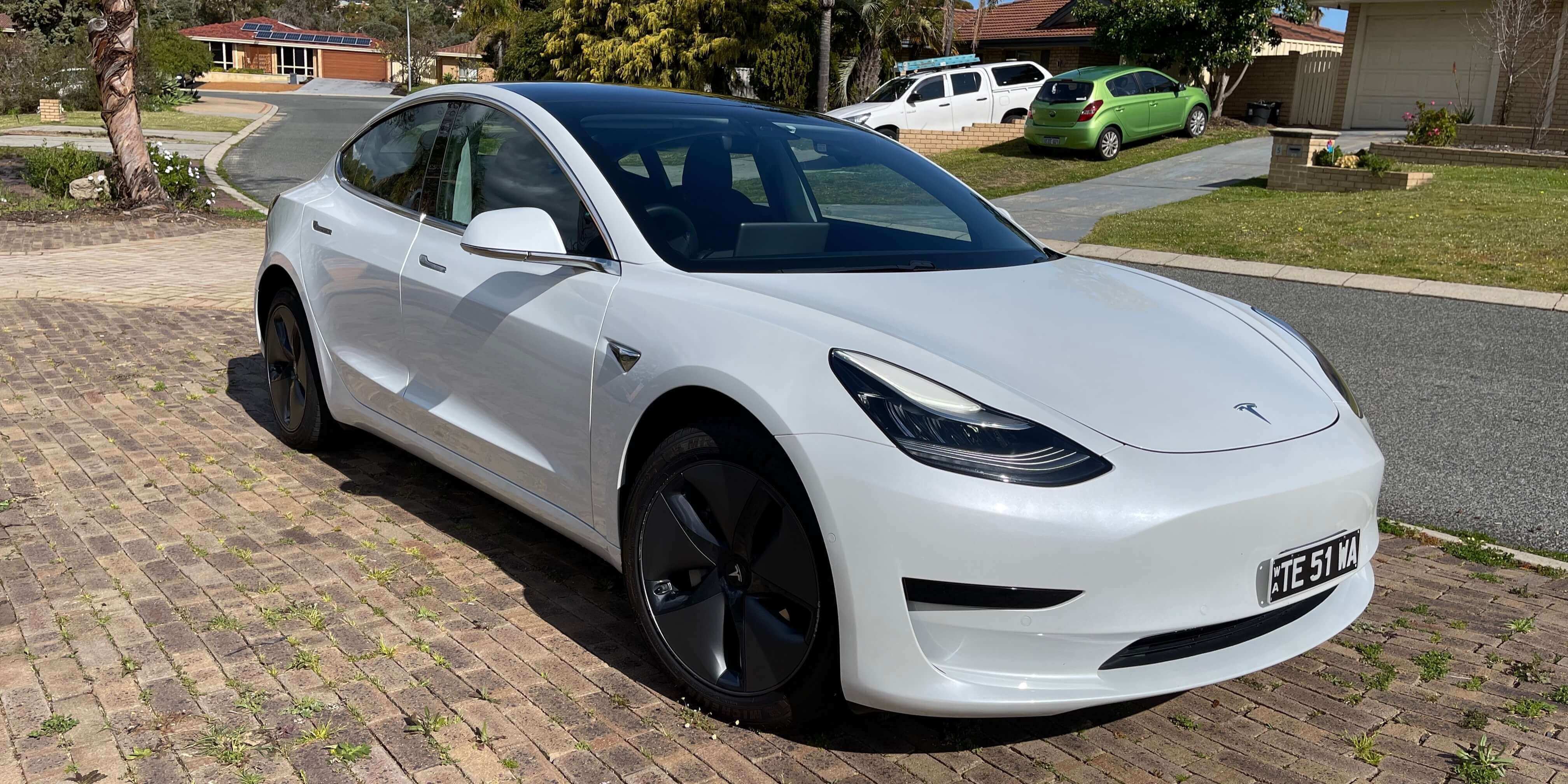 Car Hire in Joondalup Tesla Model 3, 2019, 385kms range in Perth evee