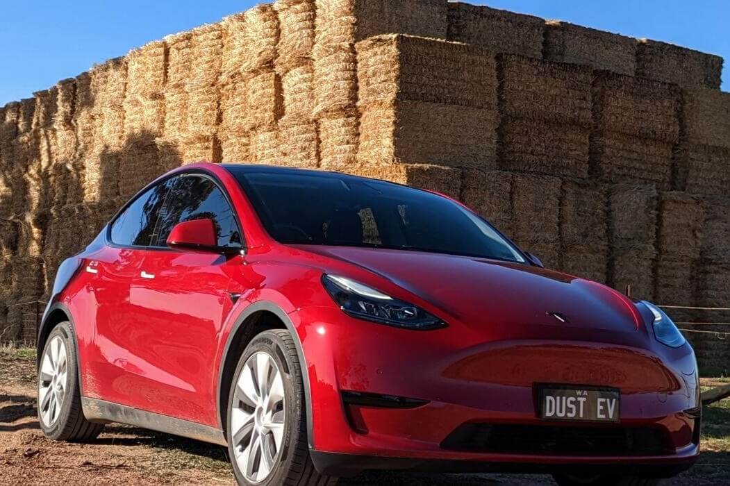 Car Hire in Nollamara Tesla Model Y, 2022, 400kms range in Perth evee